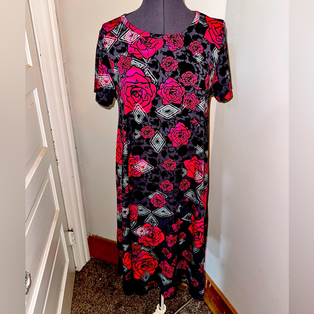 Lularoe flowered dress